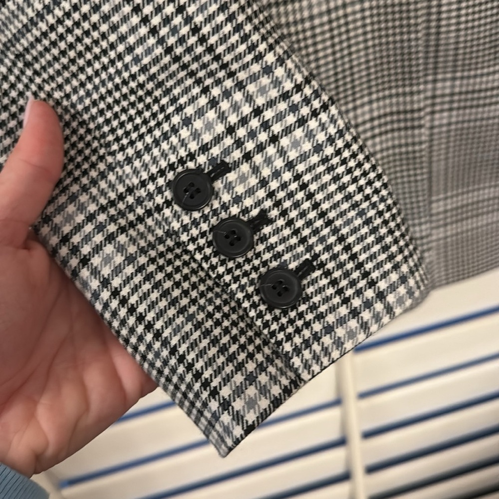 Thread & Supply Single Button Blazer - image 6